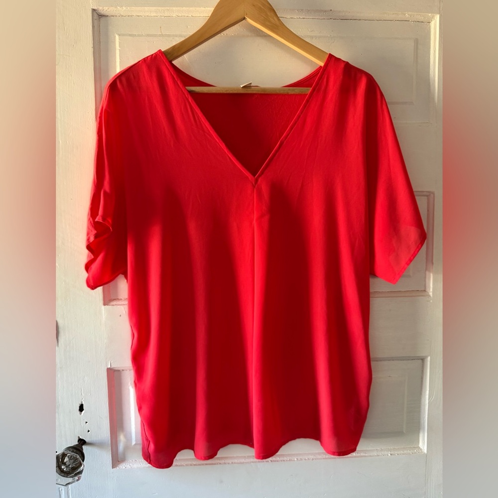 Michael Kors V-Neck Short Sleeve Top